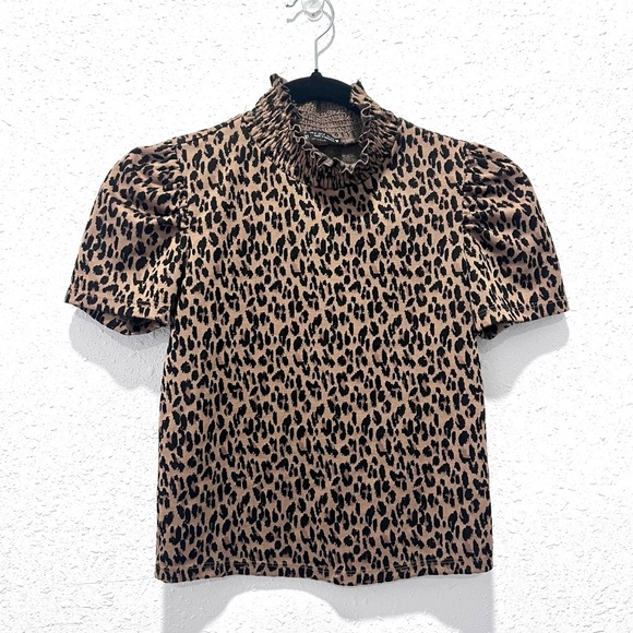 Zara Animal Print Puff Sleeve Blouse small - Picture 1 of 5